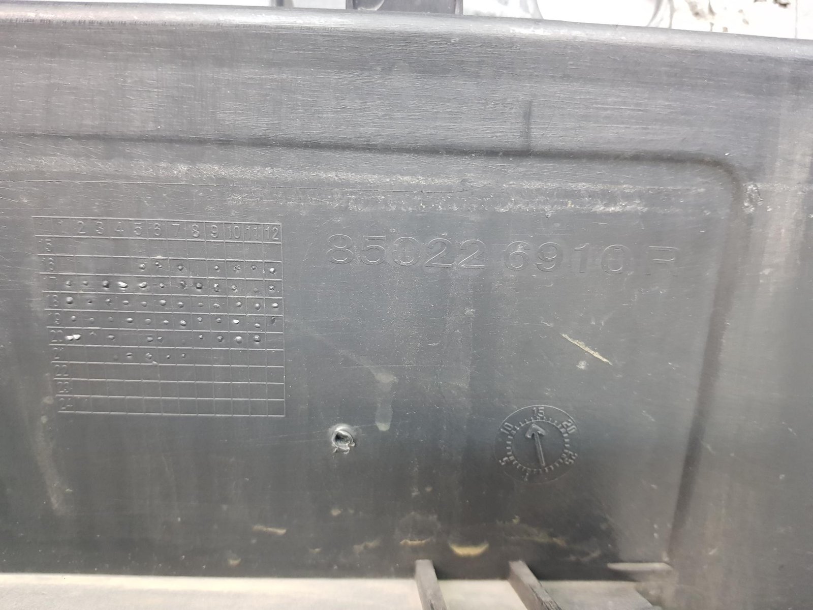 Bara spate Dacia Logan 2 facelift 850226910R 2017 2018 2019 2020 - imagine 15