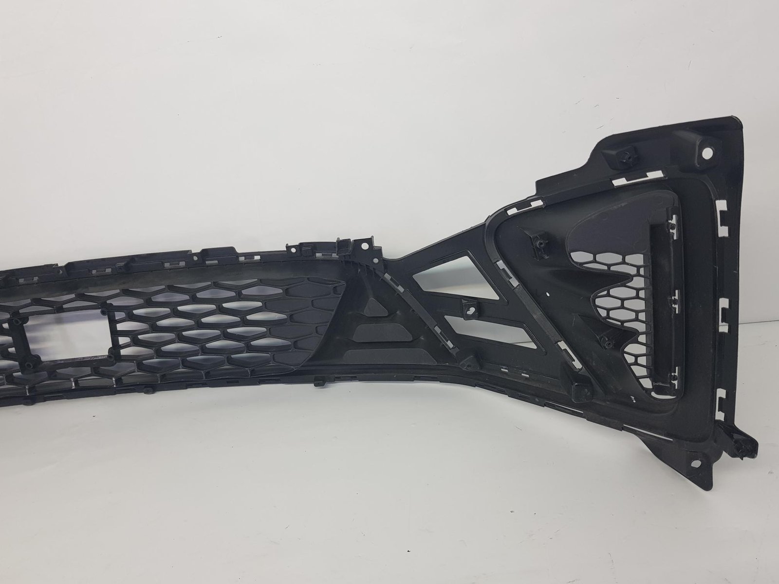 Grila bara fata Kia Ceed GT Line 2018 2019 2020 2021 2022 2023 2024 86561-J7910 - imagine 9