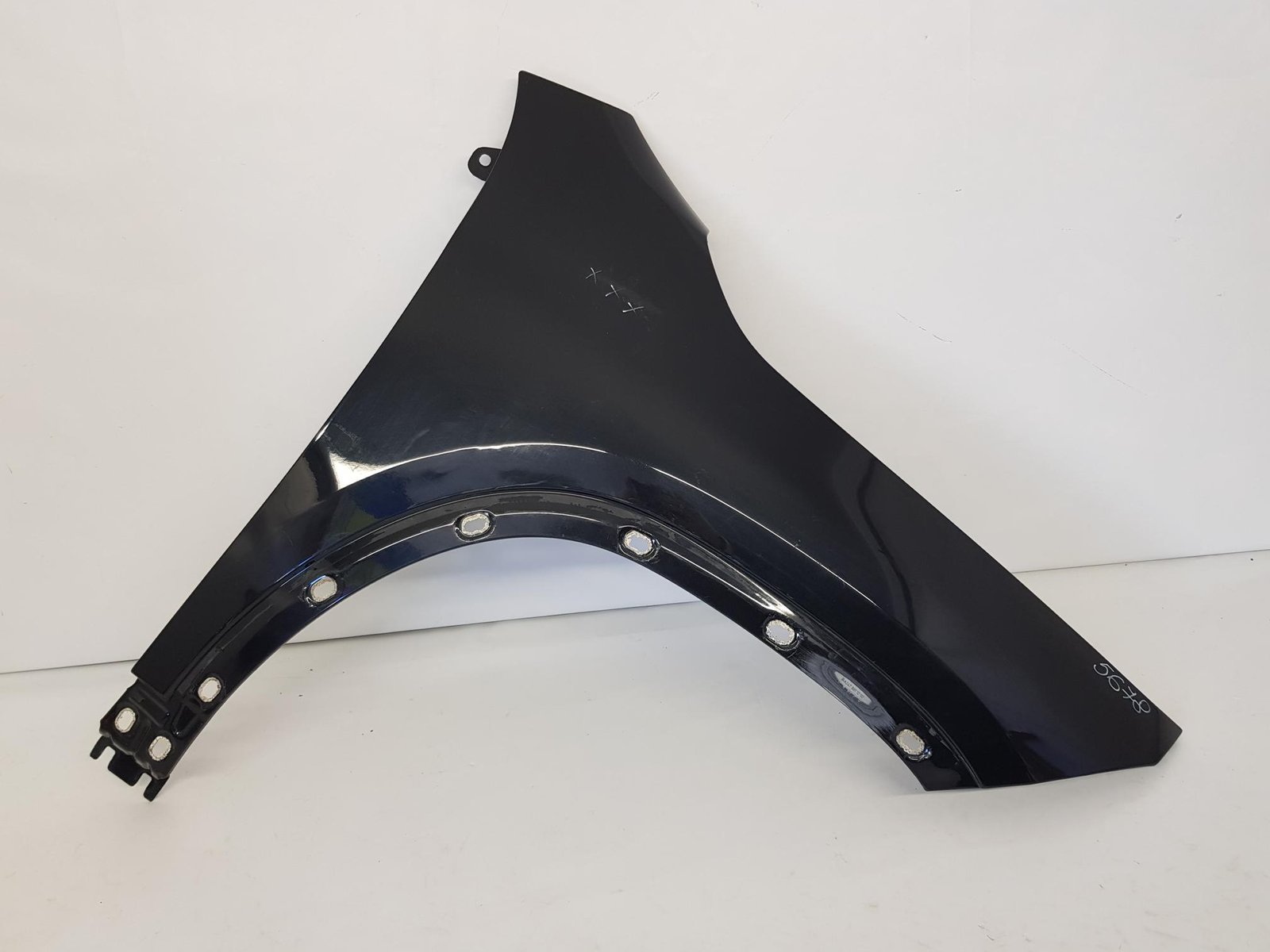 Aripa dreapta fata Mercedes GLA H247 2020 2021 2022 2023 2024 2025 2026 A2478811200