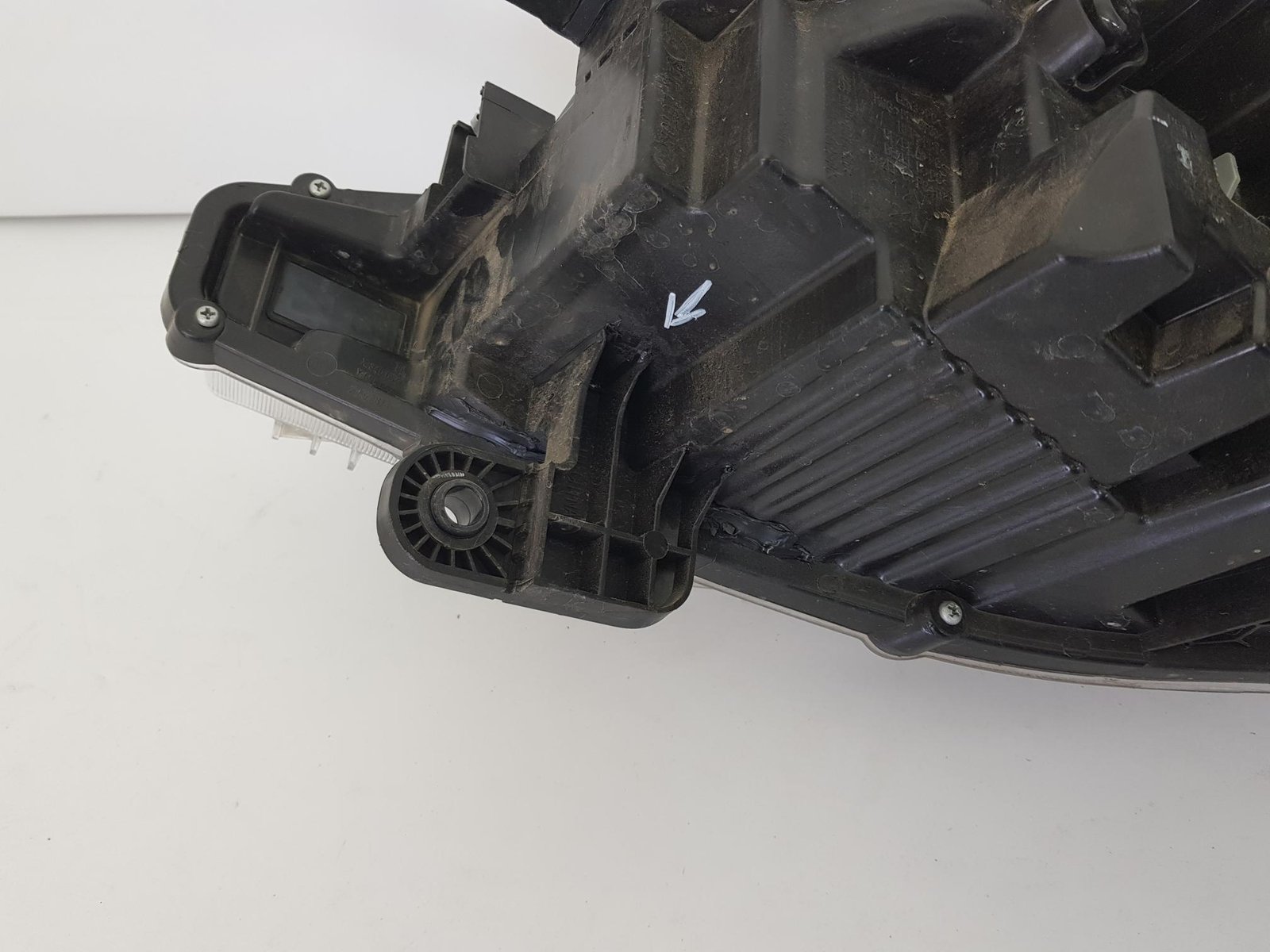 Far dreapta MG3 MG 3 ZS32 Halogen Led 2024 2025 2026 11500014 - imagine 13