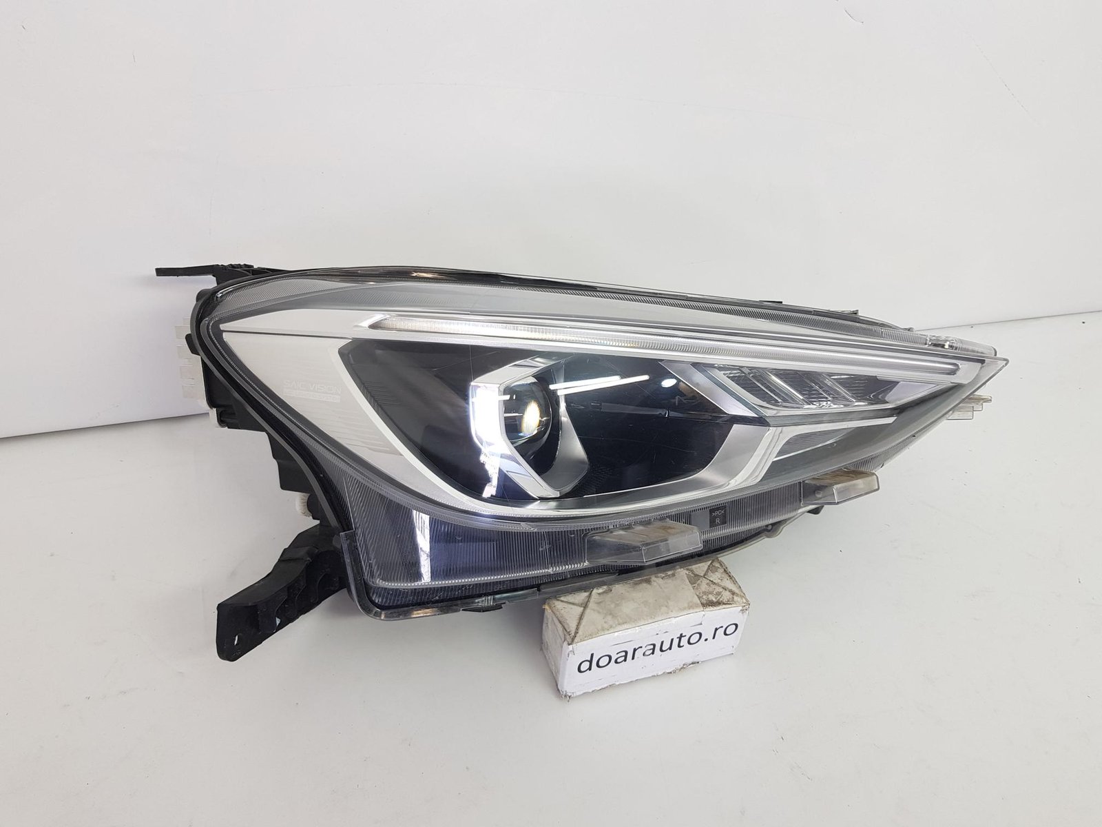 Far dreapta MG3 MG 3 ZS32 Halogen Led 2024 2025 2026 11500014 - imagine 4