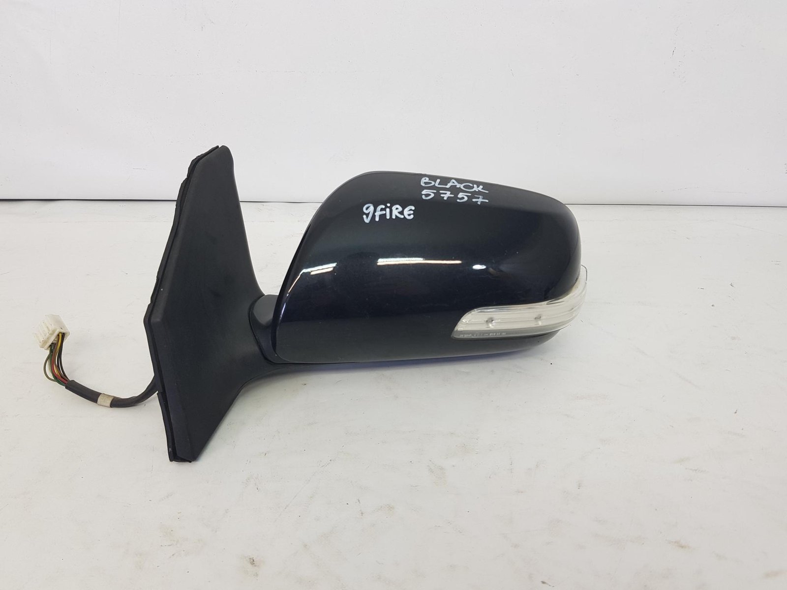 Corp oglinda stanga Toyota Avensis 2002 2003 2004 2005 2006 2007 2008 - imagine 5