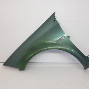 Aripa stanga fata Renault Megane 2 8200495402 2003 2004 2005 2006 2007 2008 2009