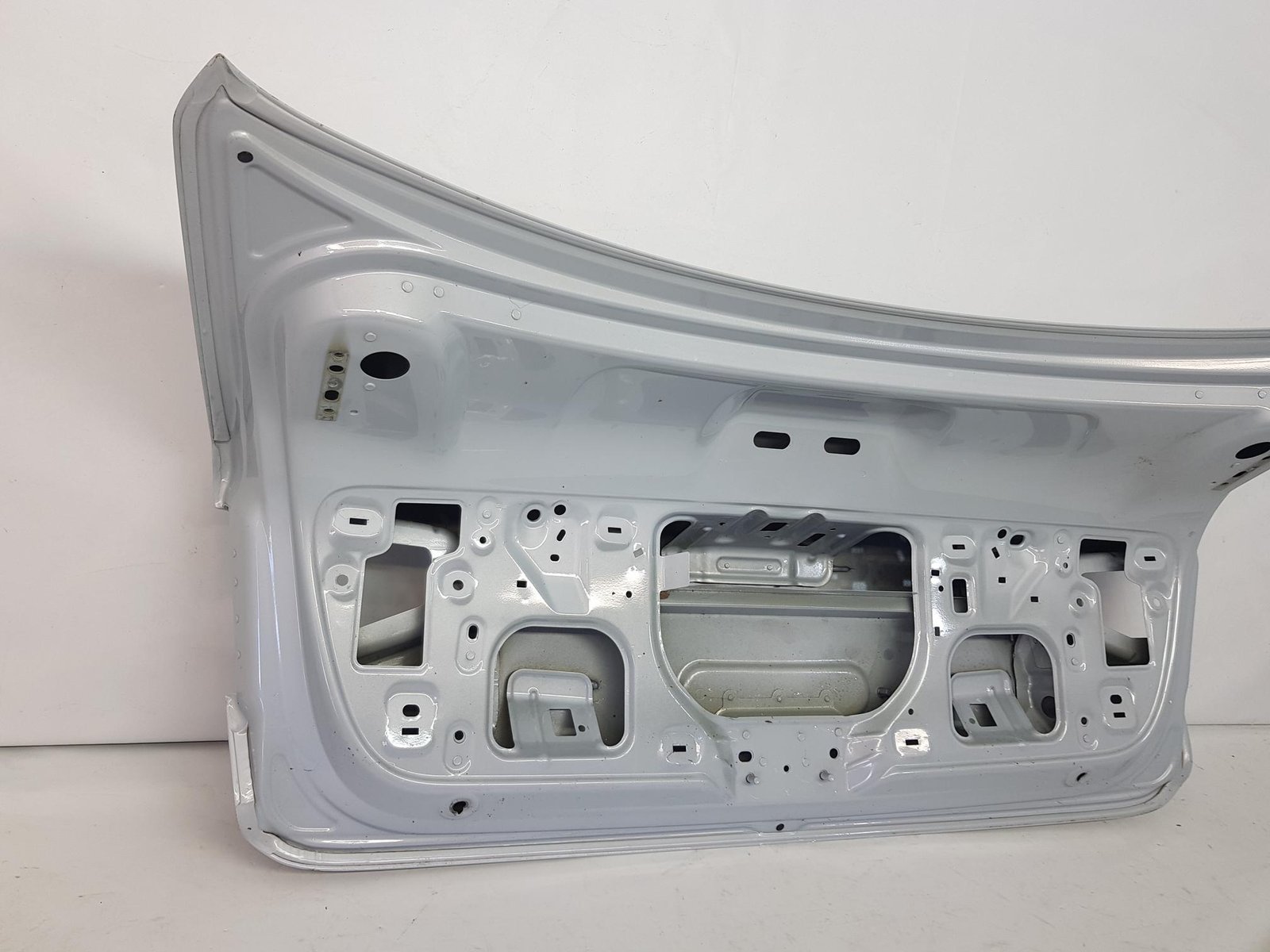 Capota portabagaj VW Jetta facelift 5C6827445C 2015 2016 2017 2018 2019 2020 - imagine 11