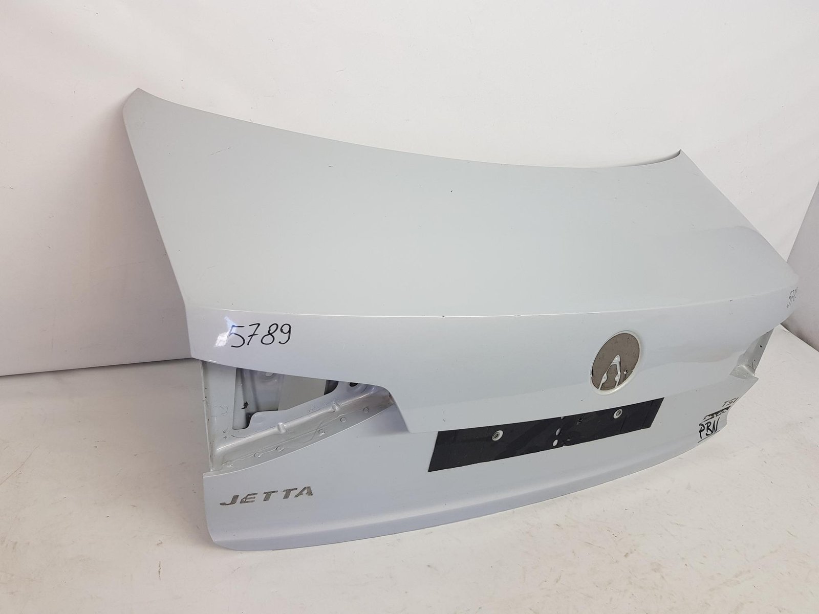 Capota portabagaj VW Jetta facelift 5C6827445C 2015 2016 2017 2018 2019 2020 - imagine 4