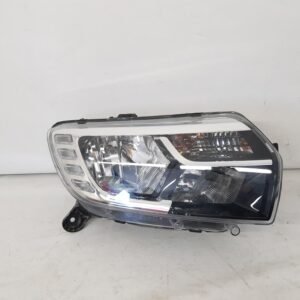 Far dreapta Dacia Logan 2 Sandero 2 facelift 260105925R 2017 2018 2019 2020