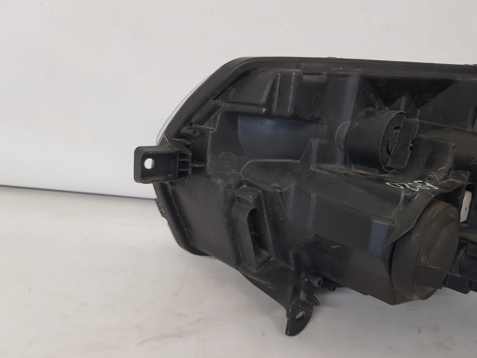 Far dreapta Dacia Logan 2 Sandero 2 facelift 260105925R 2017 2018 2019 2020 - imagine 11