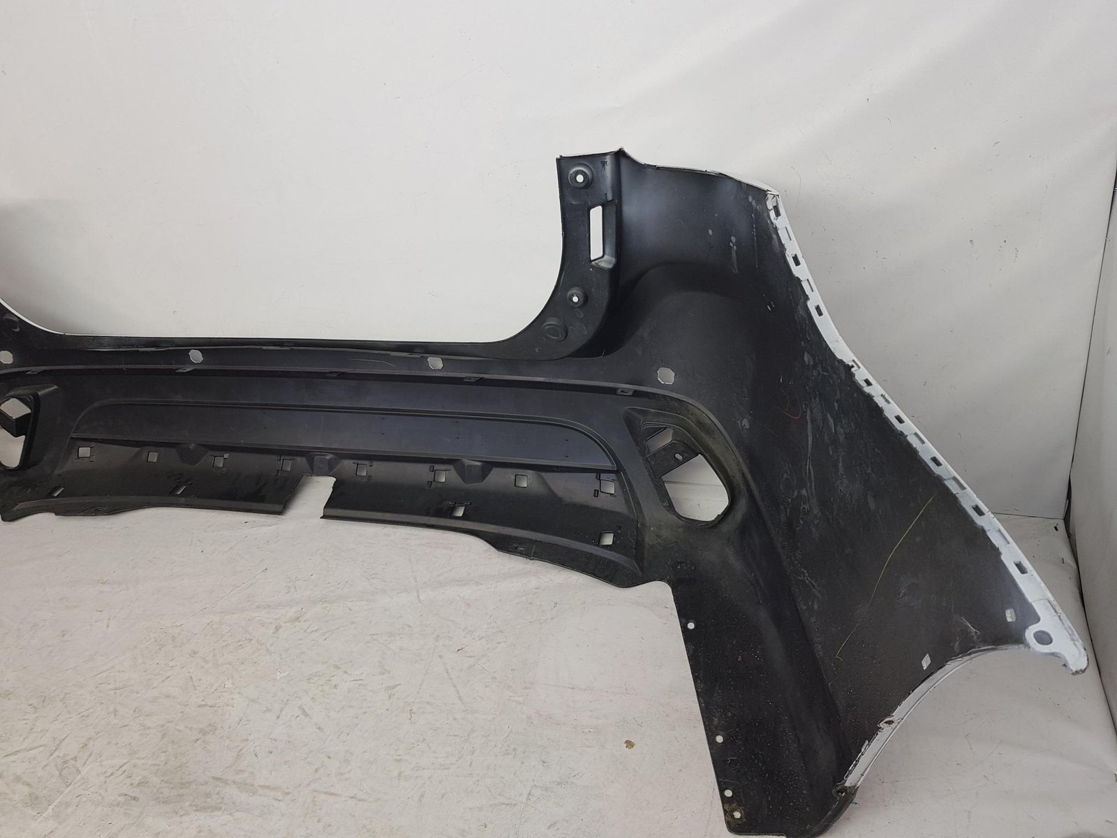 Bara spate Mitsubishi Outlander 3 facelift 6410C798ZZ 2016 2017, 2018 2019 2020 - imagine 7