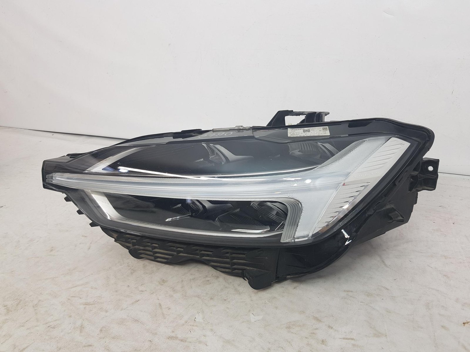 Far stanga Full Led Volvo XC60 31420417 2017 2018 2019 2020 2021 - imagine 4
