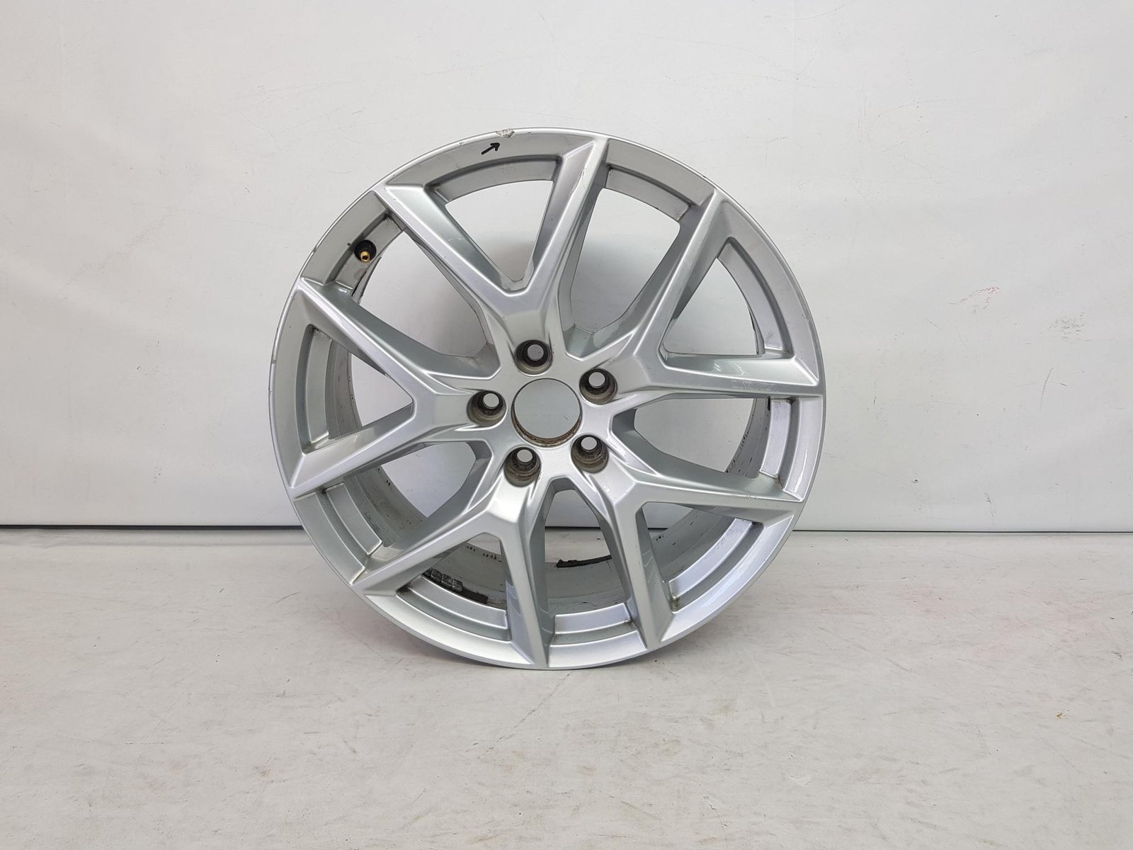 Janta aliaj R18 Volvo XC60 XC40 XC90 7,5J R18 ET 50,5 31423851 2014 2015 2016 2017 2018 2019 2020 2021