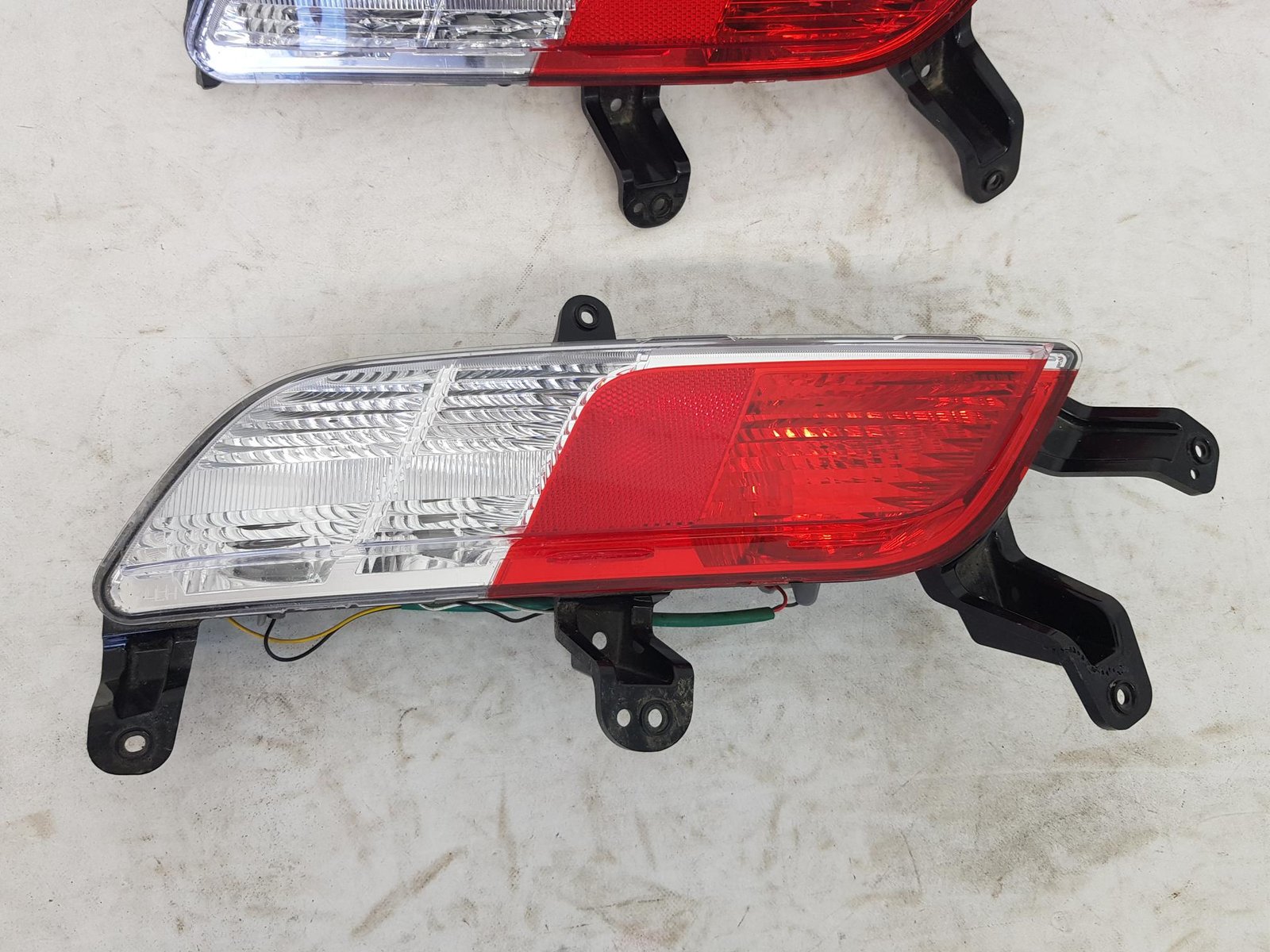Stop stanga bara spate Ssangyong Korando C300 83901-37101 2019 2020 2021 2022 2023 - imagine 5