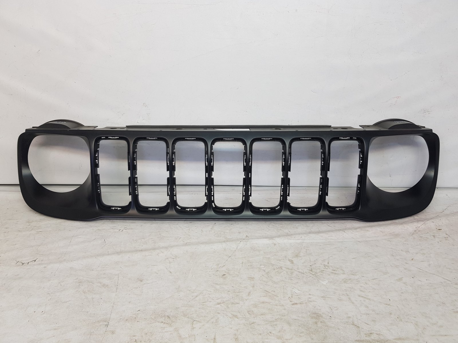 Grila radiator Jeep Renegade facelift 52088680 2019 2020 2021 2022 2023 2024