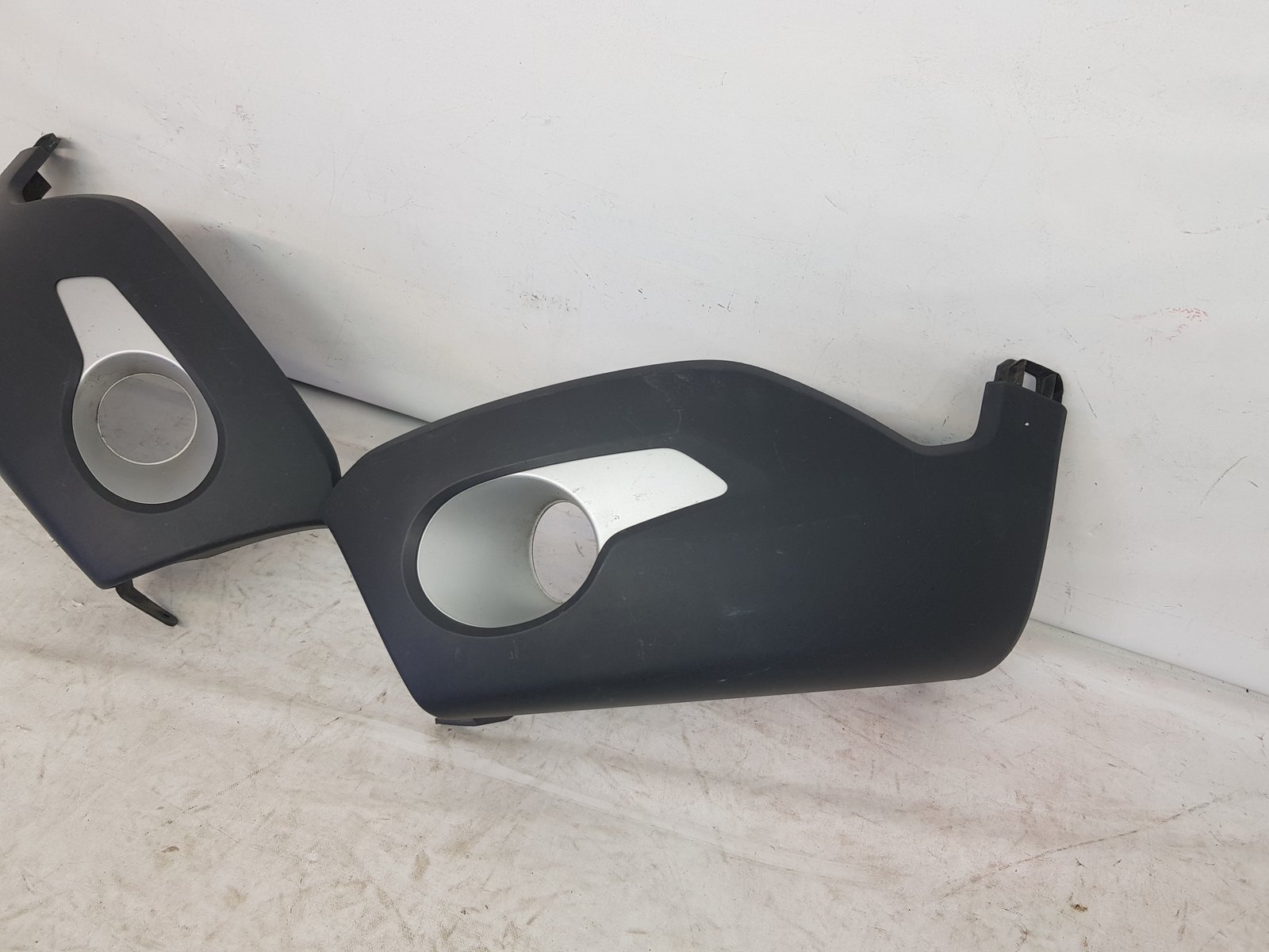 Set ornamente stg dr proiectoare Dacia Dokker Lodgy Stepway 2012 2013 2014 2015 2016 2017 2018 2019 2020 - imagine 4