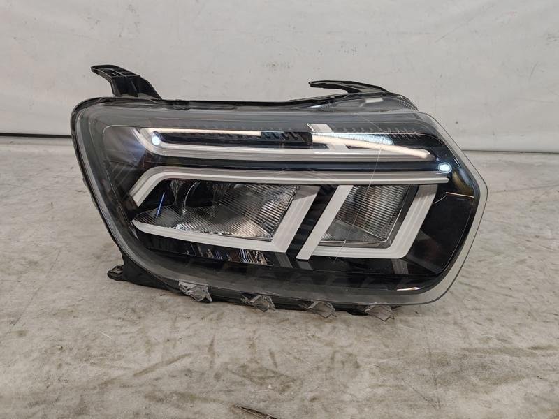 Far dreapta full led Dacia Duster 2 facelift 260106194R 2021 2022 2023 2024