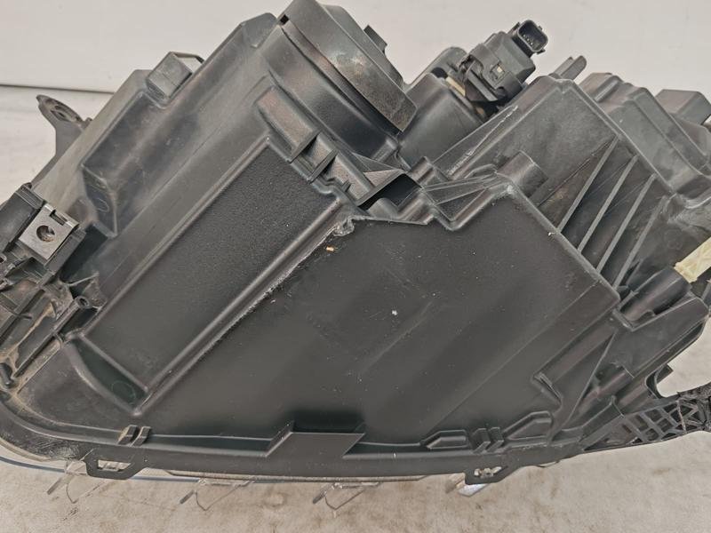 Far dreapta full led Dacia Duster 2 facelift 260106194R 2021 2022 2023 2024 - imagine 12