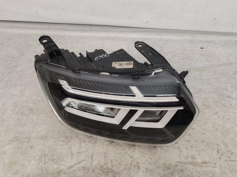 Far dreapta full led Dacia Duster 2 facelift 260106194R 2021 2022 2023 2024 - imagine 5
