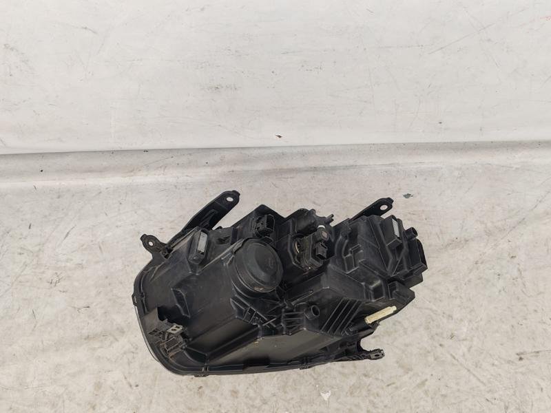 Far dreapta full led Dacia Duster 2 facelift 260106194R 2021 2022 2023 2024 - imagine 8