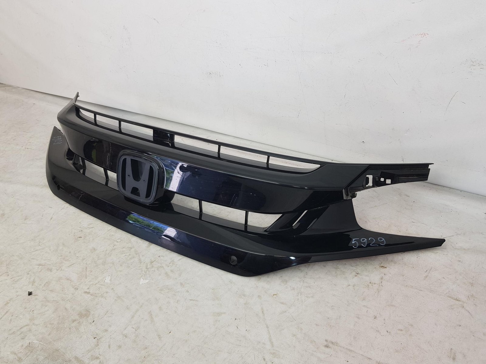 Grila radiator Honda Civic Hatchback 71120-TGG-A5XX-M1 2016 2017 2018 2019 - imagine 4