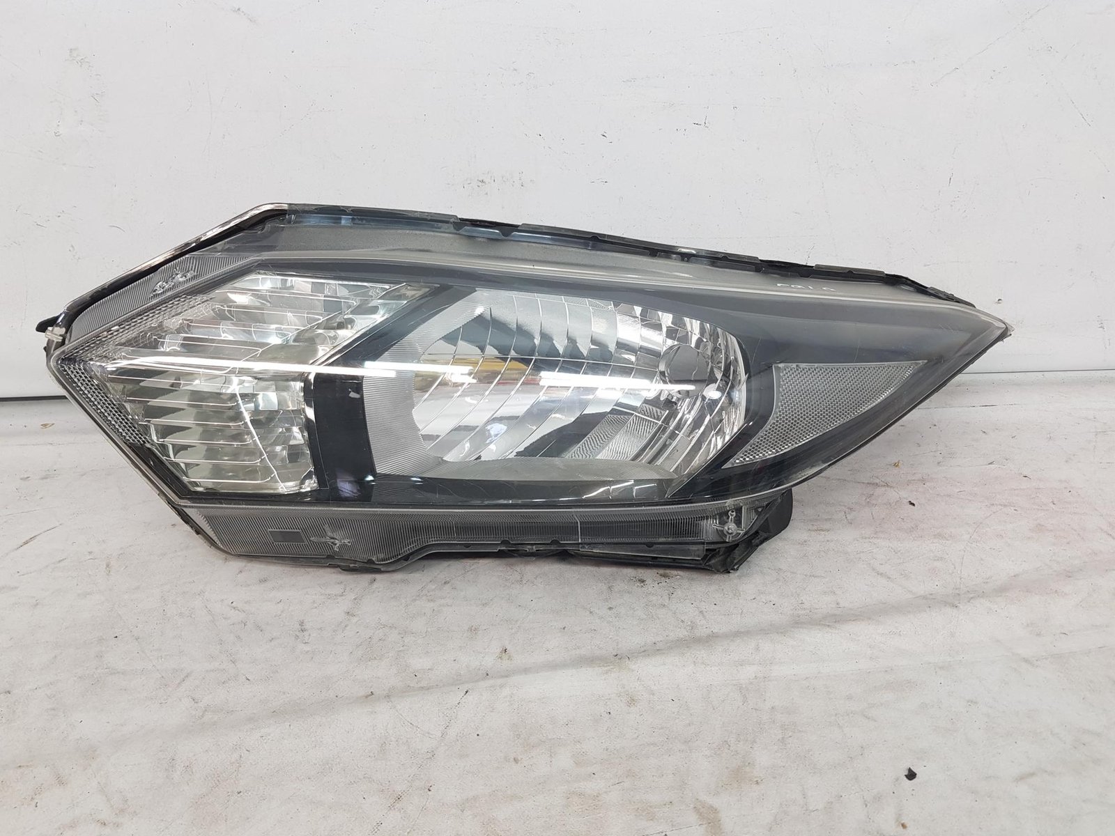 Far stanga halogen Honda HR-V 18091-7444NA 2016 2017 2018 2019