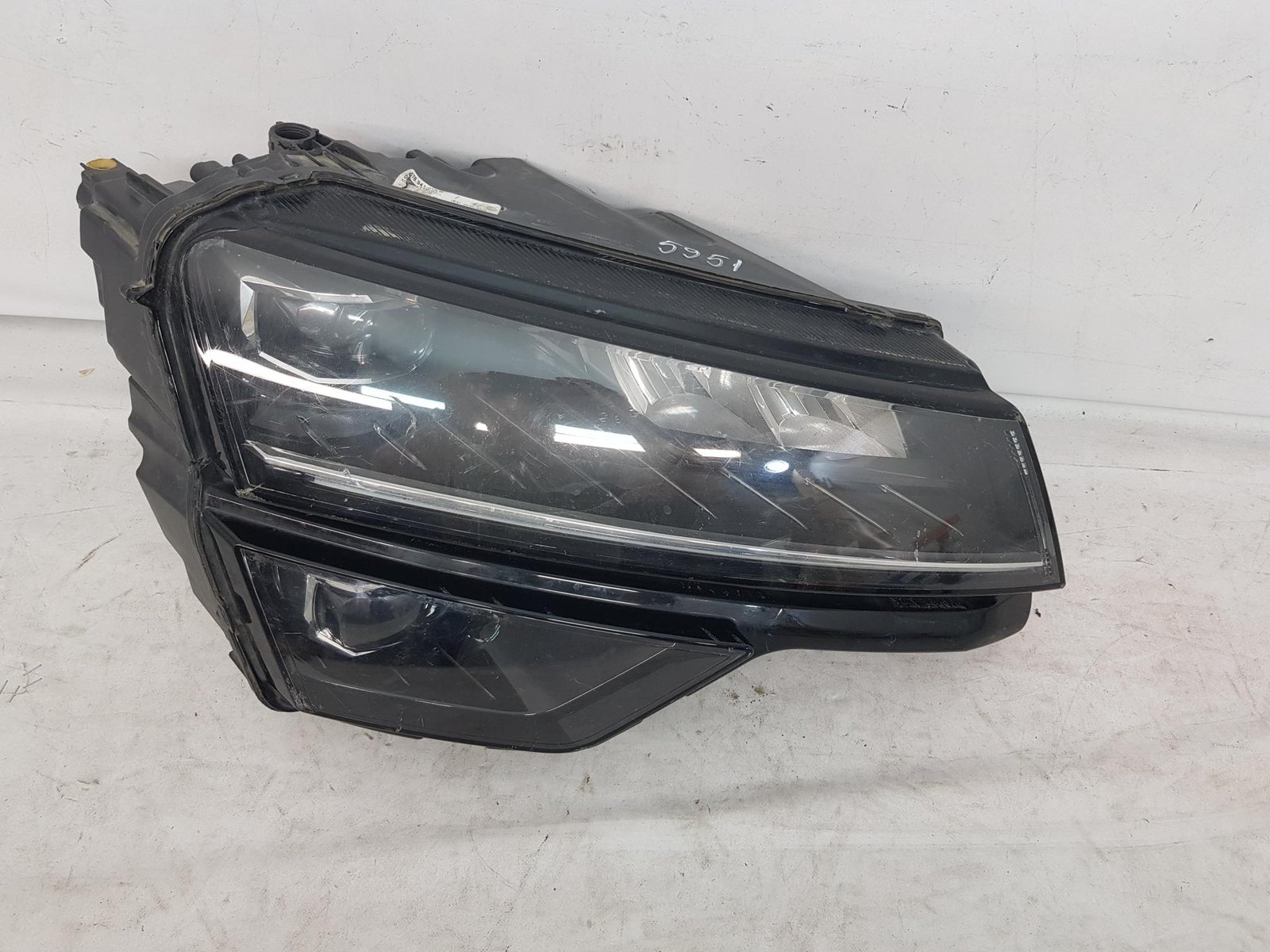 Far dreapta full led Skoda Karoq 57B941016B 2017 2018 2019 2020 2021 - imagine 6