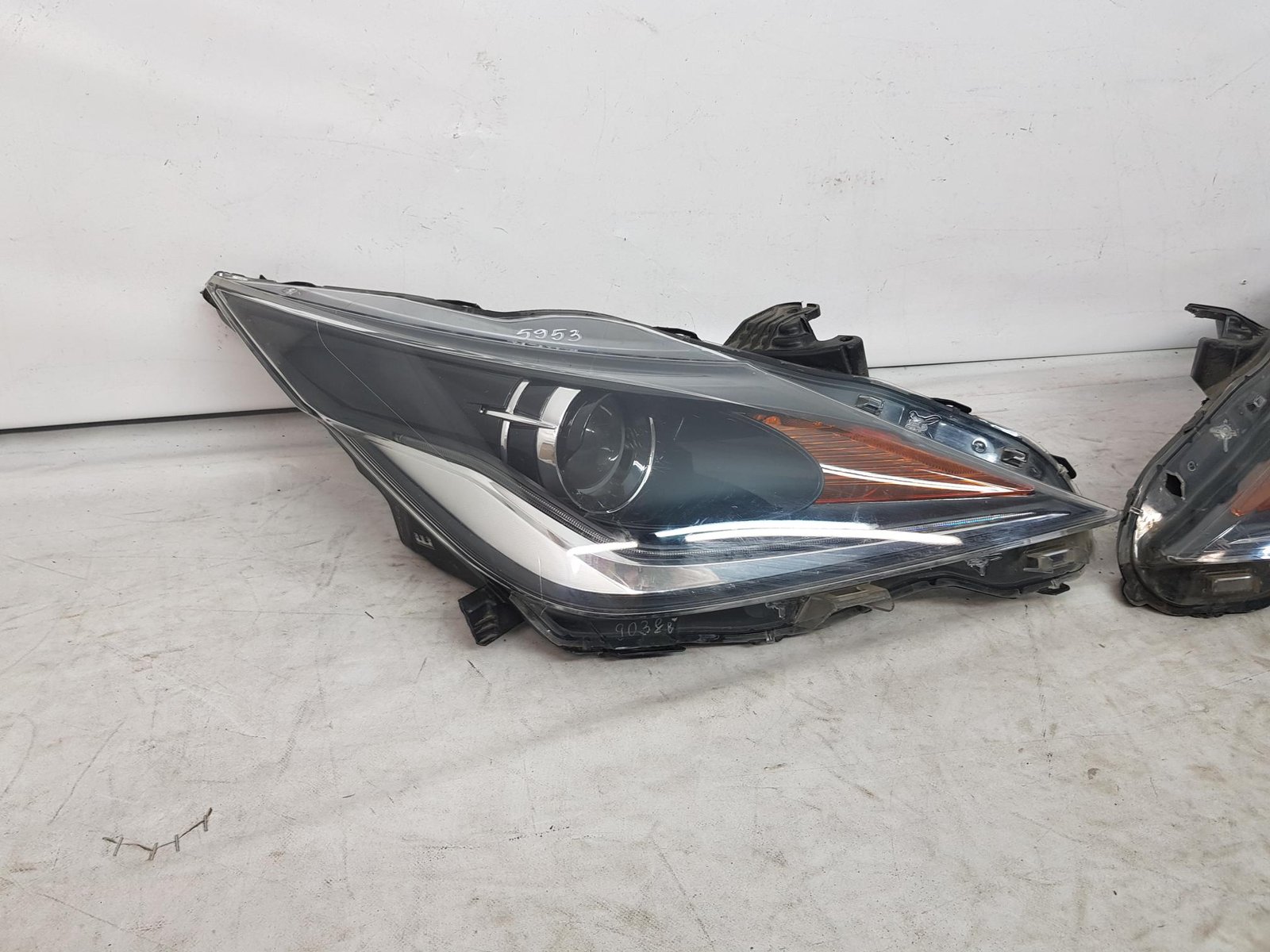Set far stanga dreapta Toyota Aygo 2014 2015 2016 2017 2018 - imagine 3