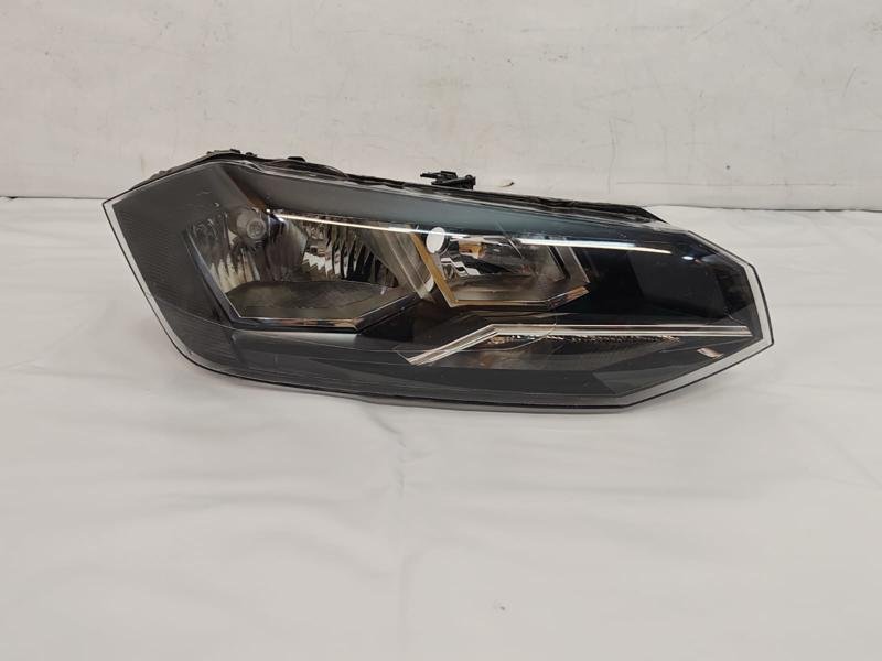 Far dreapta halogen VW Polo 2G1941006 2017 2018 2019 2020 2021