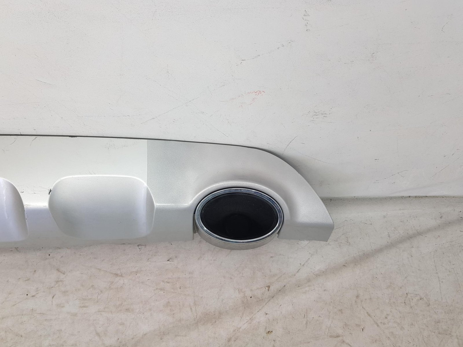 Ornament cu tipsuri bara spate Kia Sportage facelift 86671-F1510 2019 2020 2021 - imagine 7