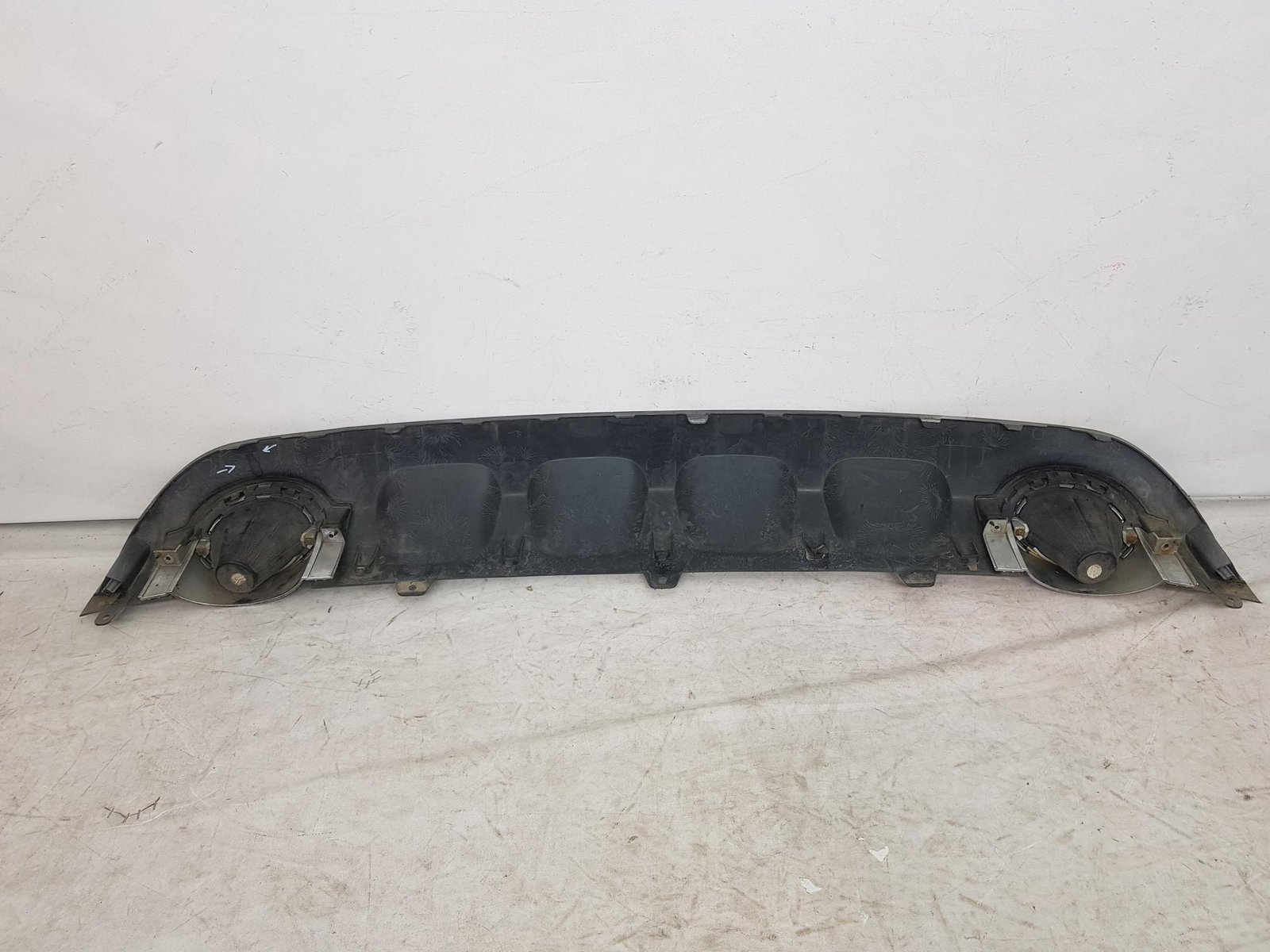 Ornament cu tipsuri bara spate Kia Sportage facelift 86671-F1510 2019 2020 2021 - imagine 8