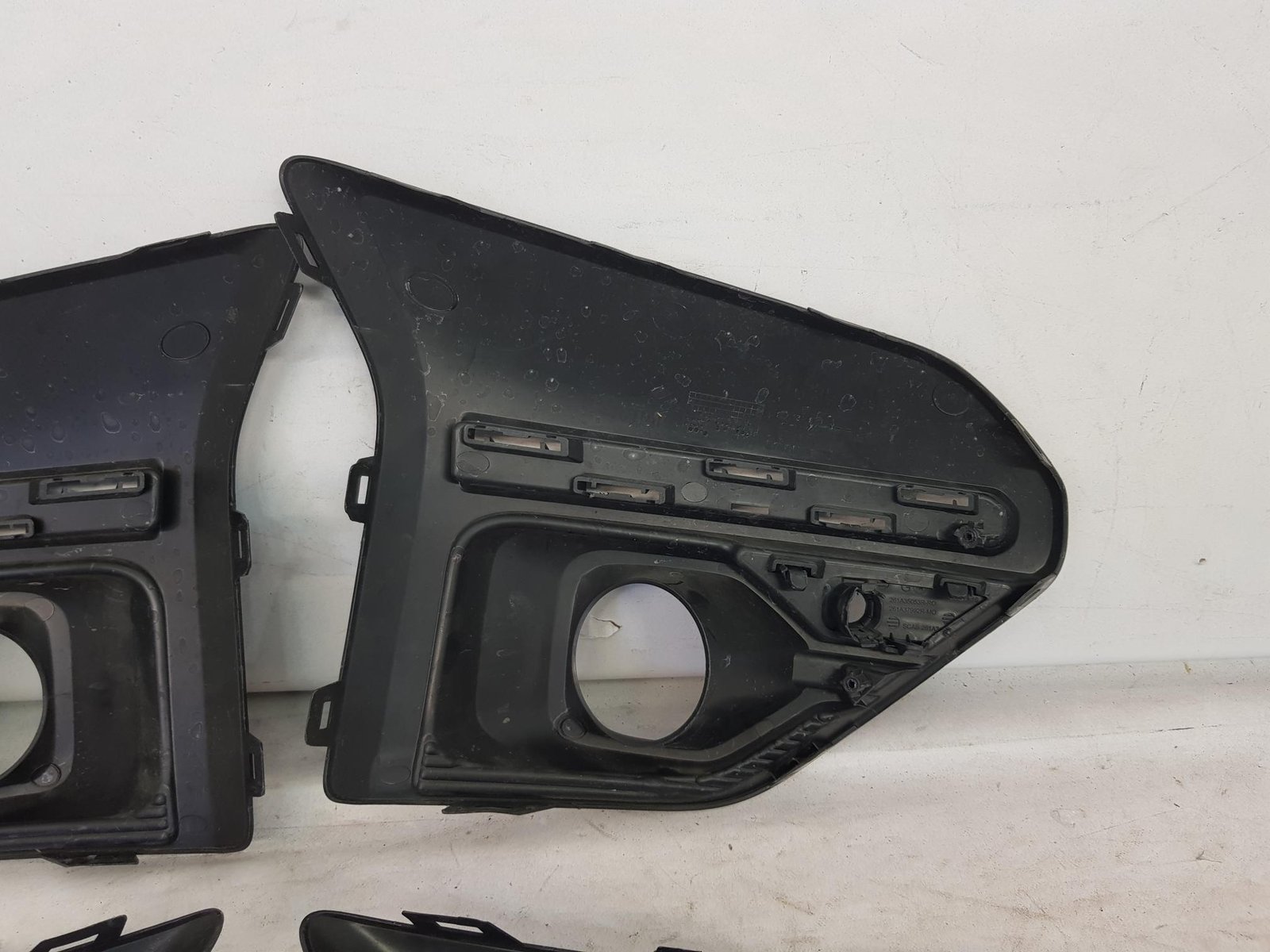 Grila proiector stg dr set Dacia Sandero 3 Stepway Jogger M021847 2021 2022 2023 2024 2025 - imagine 9