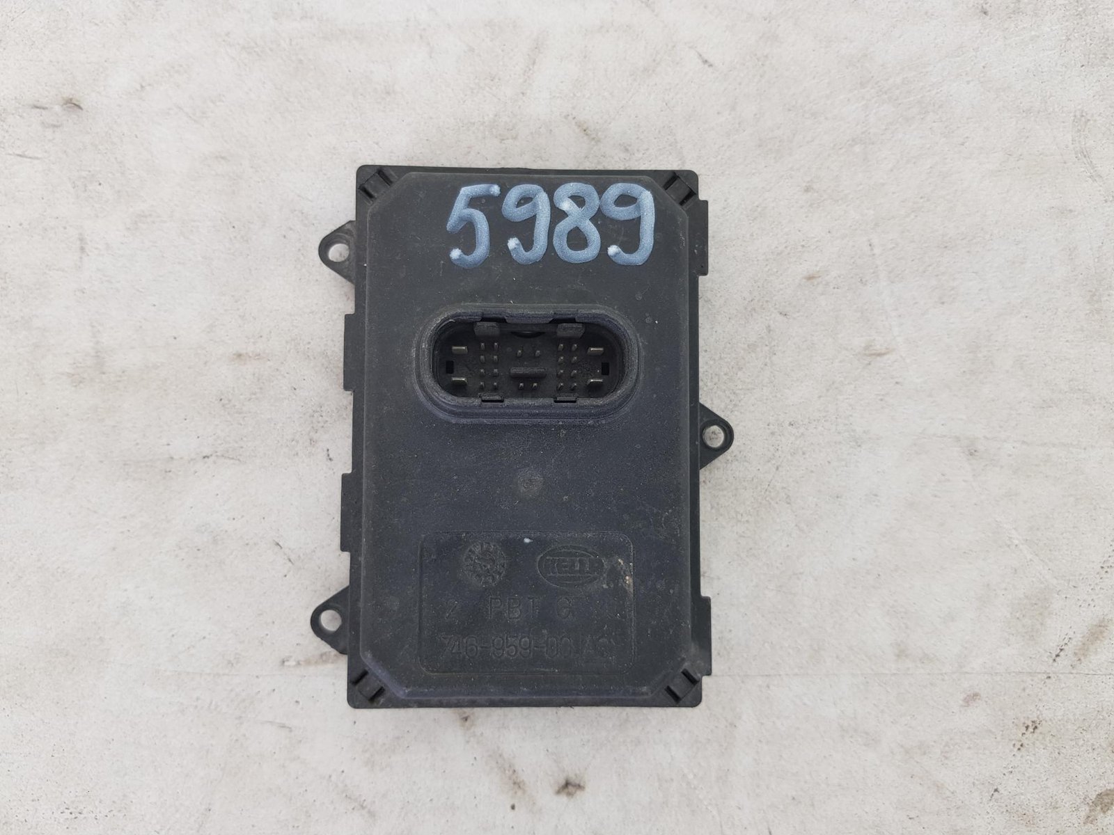 Modul adaptiv far Xenon Skoda Octavia 2 7L6941329B 2007 2008 2009 2010 2011 2012 2013
