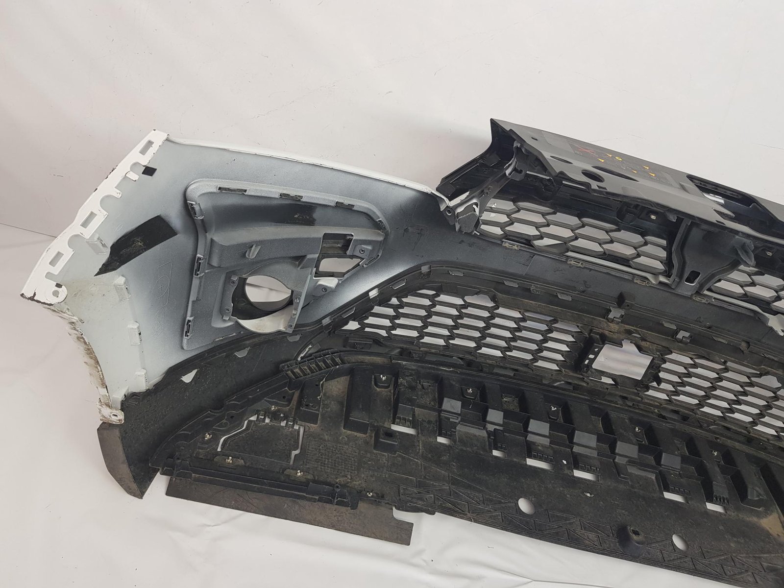 Bara fata Dacia Sandero 3 620225509R 2021 2022 2023 2024 2025 2026 - imagine 17