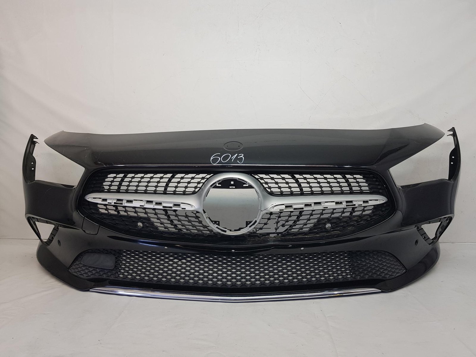 Bara fata Mercedes CLA C118 A1188855300 2019 2020 2021 2022