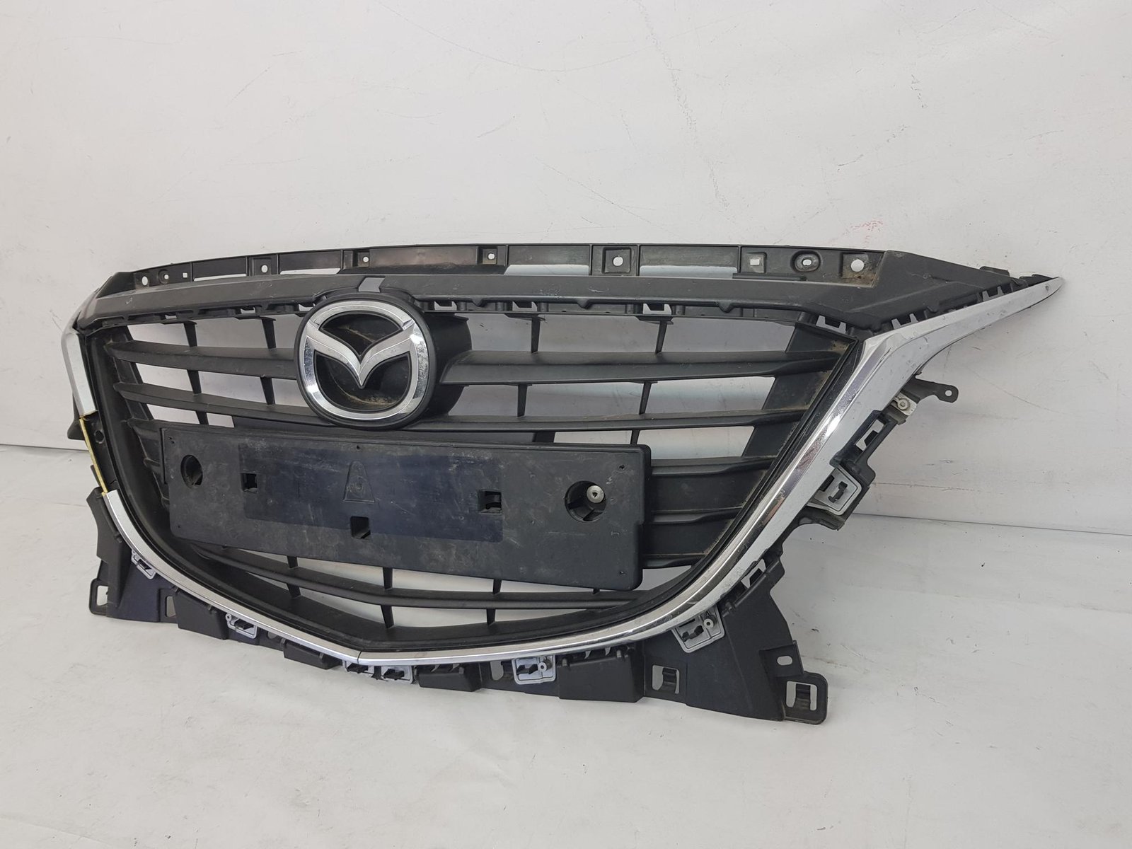 Grila radiator Mazda 3 BJS7-50712 2014 2015 2016 - imagine 3