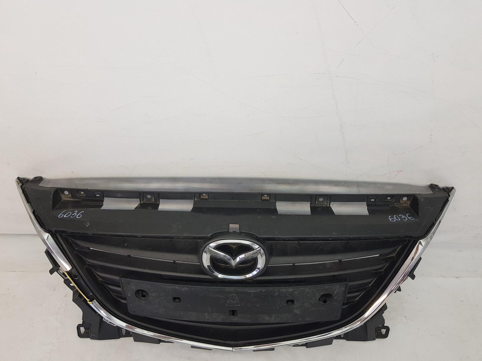 Grila radiator Mazda 3 BJS7-50712 2014 2015 2016 - imagine 7
