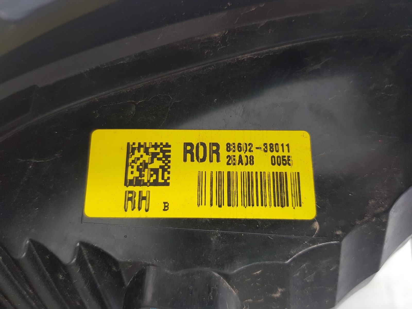 Stop tripla dreapta spate Ssangyong KGM Musso 83602-38011 2018 2019 2020 2021 2022 2023 2024 2025 - imagine 8