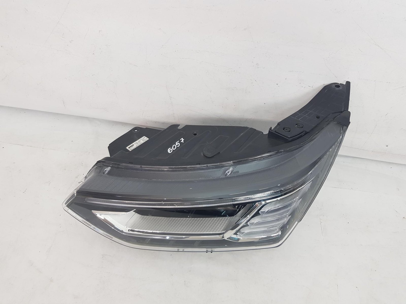 Far stanga full led Ssangyong KGM Korando C300 8310137201 2019 2020 2021 2022 2023 2024 - imagine 5