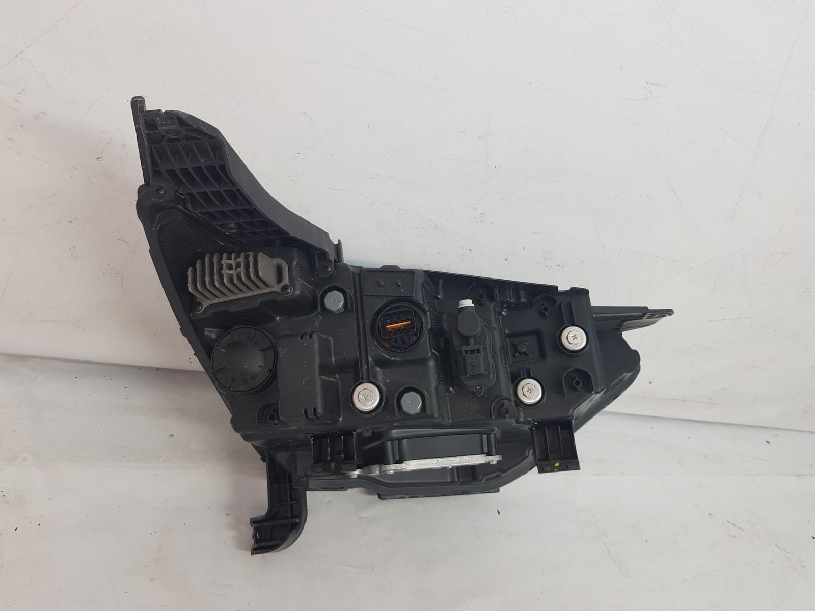 Far stanga full led Ssangyong KGM Korando C300 8310137201 2019 2020 2021 2022 2023 2024 - imagine 8