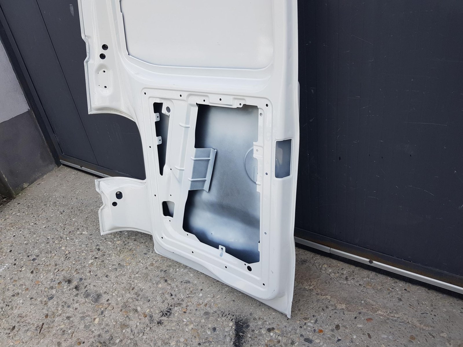 Usa batanta dreapta spate VW Transorter T5 2004 2005 2006 2007 2008 2009 2010 2011 2012 2013 2014 2015 2016 - imagine 13