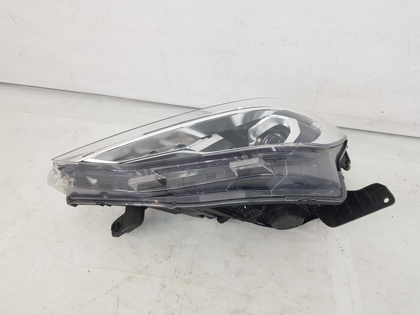 Far stanga halogen + led MG ZS 11990303 2024 2025 2026 - imagine 12