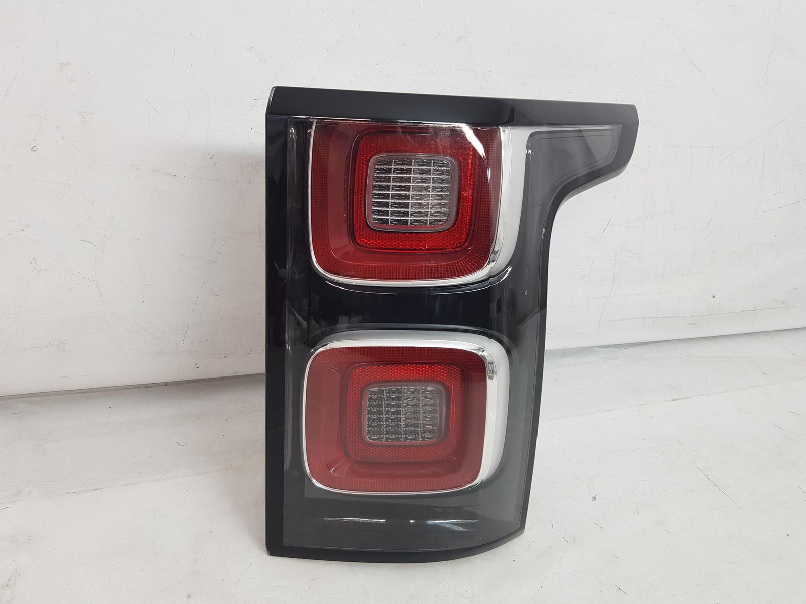 Stop tripla dreapta led Land Rover Range Rover Vogue facelift L405 JK52-13404-AC 2018 2019 2020 2021 2022 - imagine 5