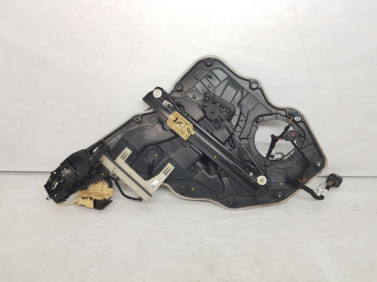 Macara geam broasca usa dreapta spate Alfa Romeo Stelvio 50552808 2017 2018 2019 2020 2021 2022 2023 2024