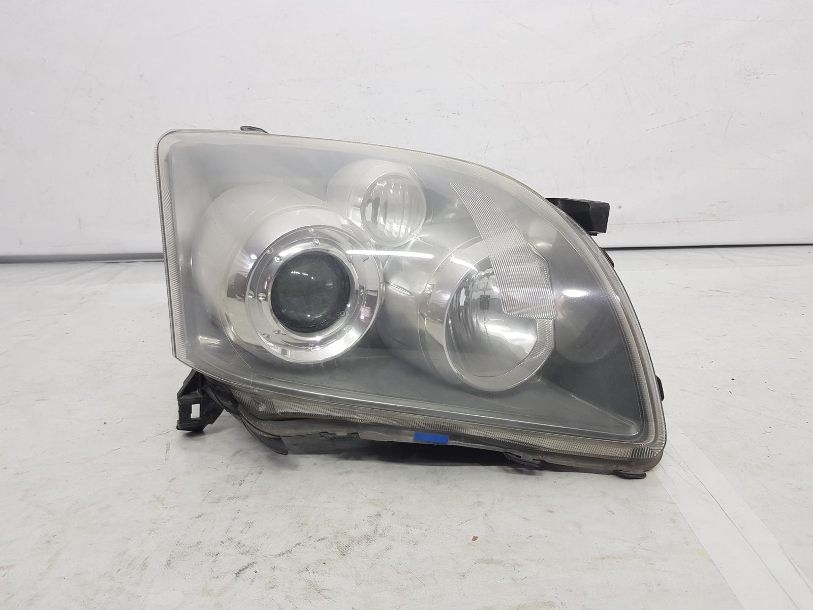Far xenon dreapta Toyota Avensis facelift 85967-24010 2006 2007 2008 2009