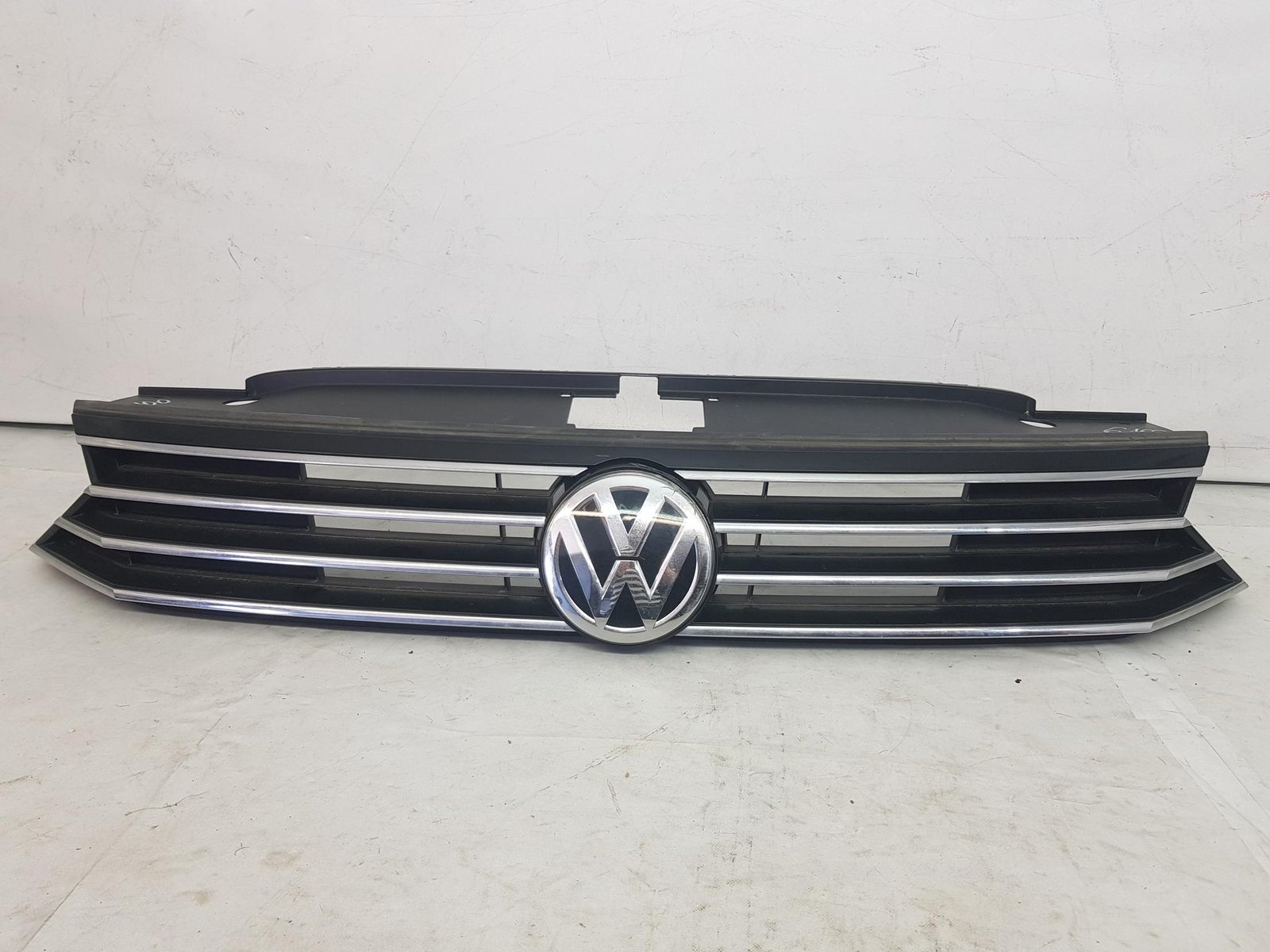 Grila radiator VW Passat B8 3G0853653D 2015 2016 2017 2018 2019