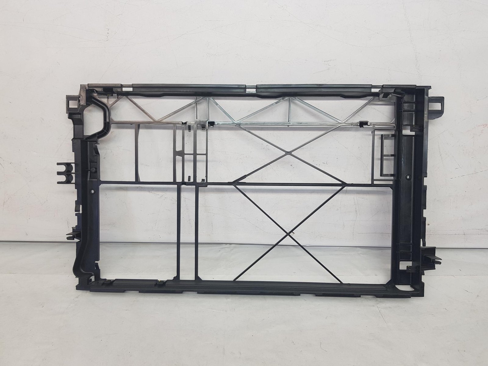 Rama carcasa radiator AC Aer Conditionat Mercedes Vito V Class W447 A4475050041 2015 2016 2017 2018 2019 2020 2021 2022 2023 2024 2025