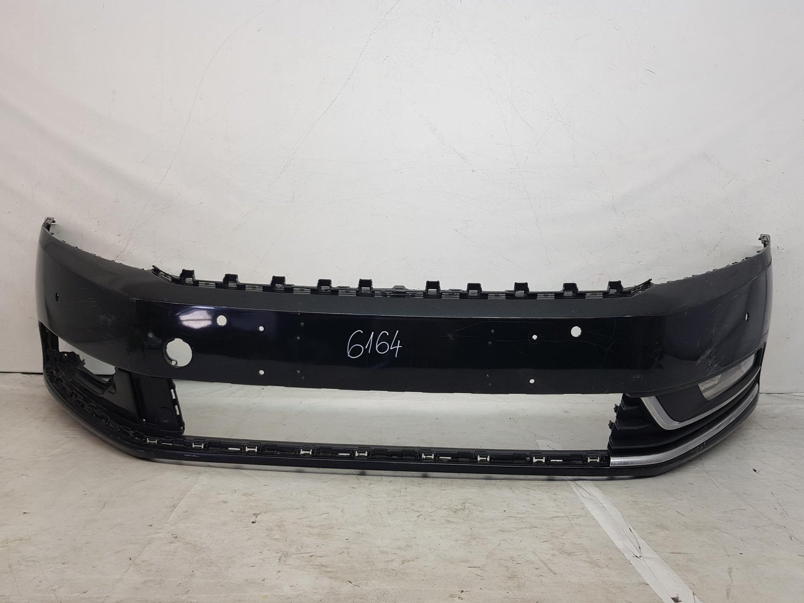 Bara fata VW Passat B7 3AA807221 2011 2012 2013 2014 2015