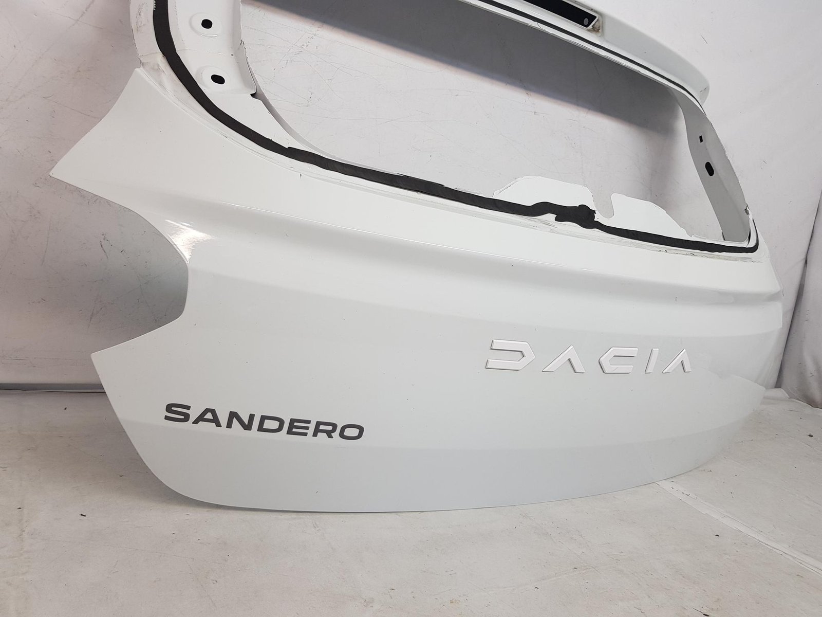 Haion Capota Dacia Sandero 3 facelift 901223148R 2024 2025 2026 - imagine 14