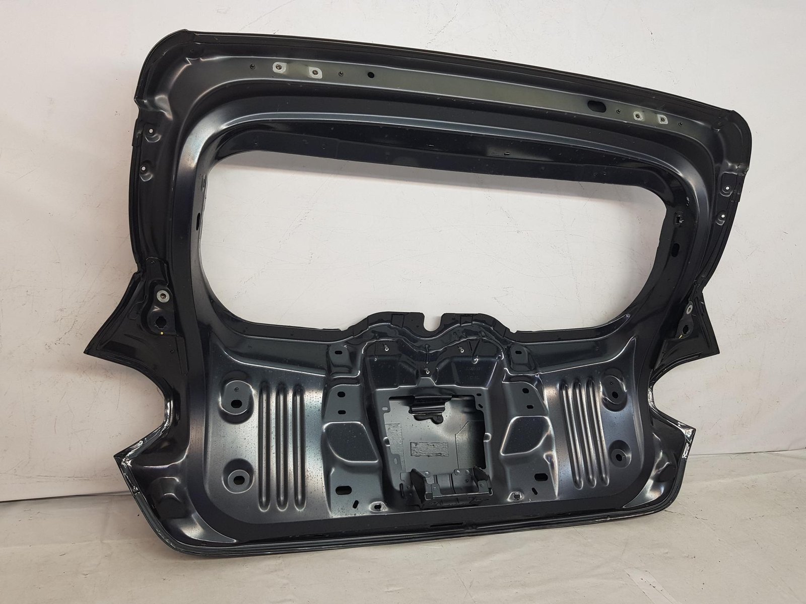 Haion Capota Dacia Sandero 3 facelift 901223148R 2024 2025 2026 - imagine 6