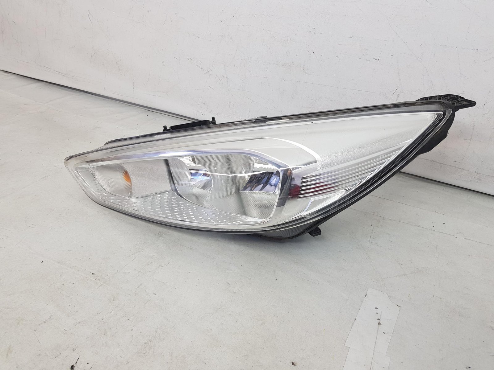 Far stanga halogen Ford Focus 3 facelift F1EB-13W030-AE 2015 2016 2017 2018 2019 - imagine 3