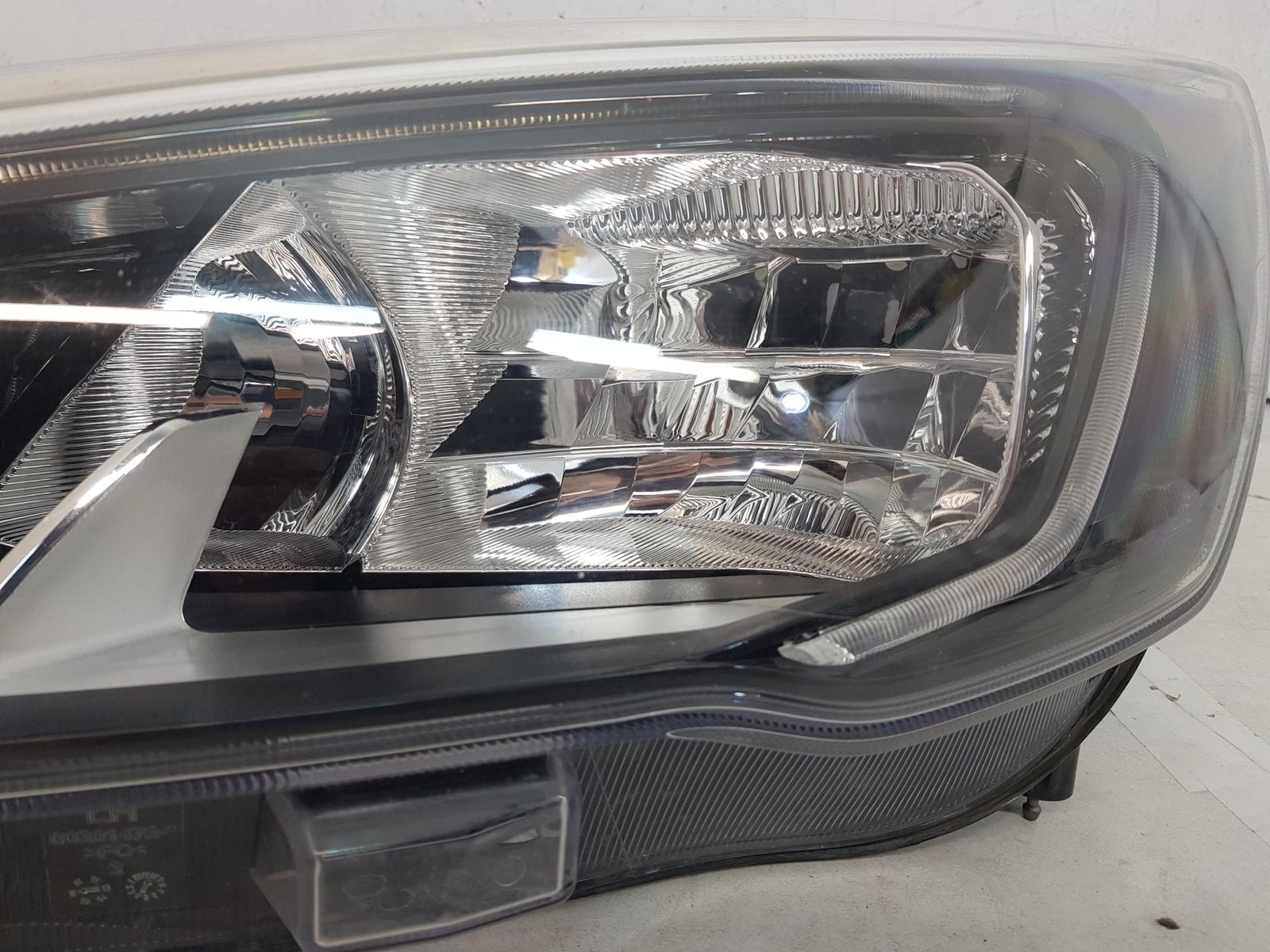 Far stanga Led Ford Focus 4 MX7B-13E015-CC 2019 2020 2021 2022 2023 - imagine 7