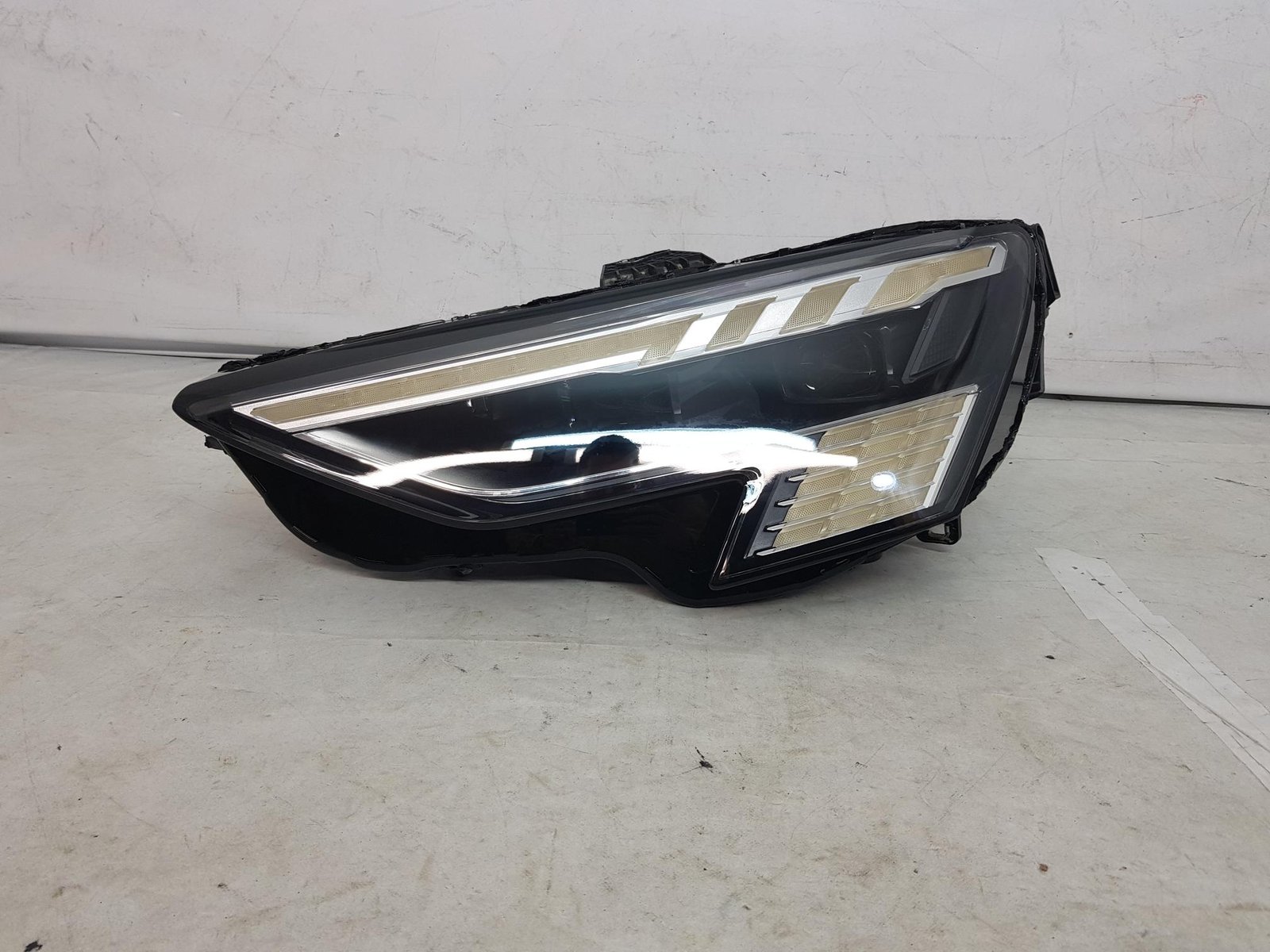 Far stanga full led Audi A3 S3 RS3 8Y Complet 8Y0941035 2020 2021 2022 2023 2024 2025